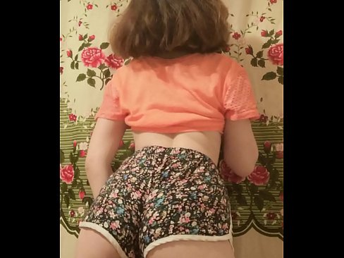 ❤️ Sexy junges Babe zieht ihre Shorts vor der Kamera aus ❤ Just porn bei uns de.pornoxlxx.ru ❌